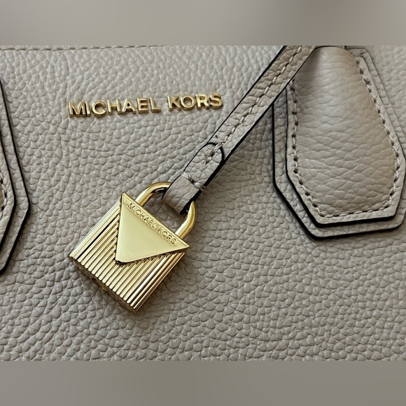 NWOT Michael Kors Mercer Small Satchel with dust bag - Picture 7 of 15